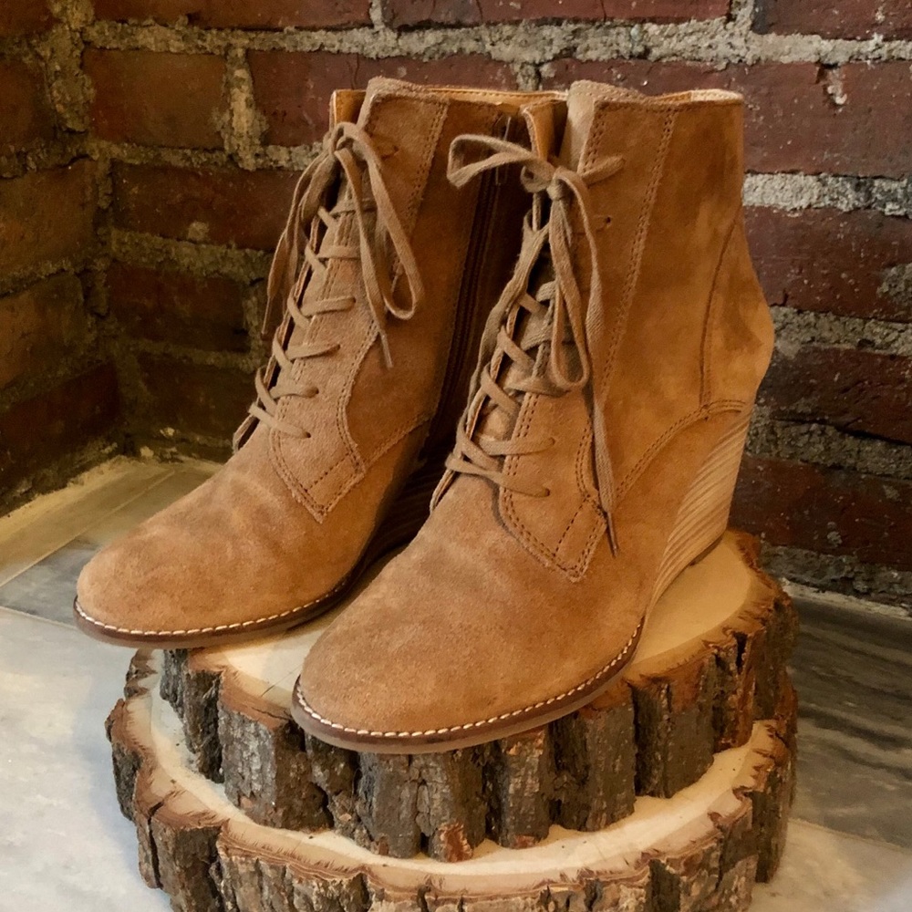 Lucky Brand Yelloh Female Booties